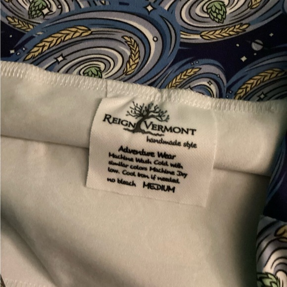 Reign Vermont Adventure Skirt NWT Size Medium - Picture 5 of 9